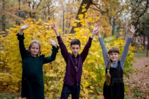 выпускной альбом осенняя фотосессия для детей в школе