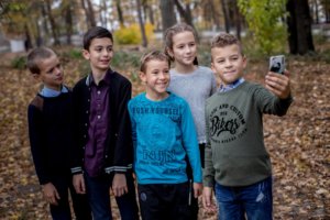выпускной альбом осенняя фотосессия для детей в школе