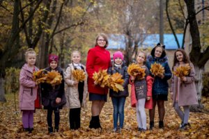 выпускной альбом осенняя фотосессия для детей в школе