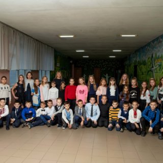fotosessija_dlja_4_klassa_fotograf_dlja_vypusknyh_albomov_vypusknye_albomy_4_klass