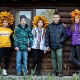 fotosessija_dlja_4_klassa_fotograf_dlja_vypusknyh_albomov_vypusknye_albomy_4_klass