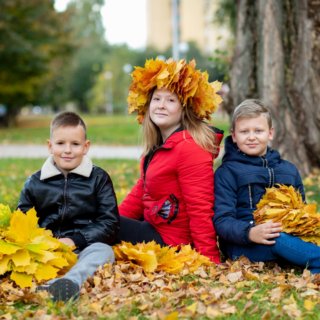 fotosessija_dlja_4_klassa_fotograf_dlja_vypusknyh_albomov_vypusknye_albomy_4_klass
