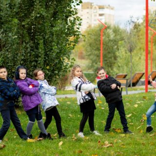 fotosessija_dlja_4_klassa_fotograf_dlja_vypusknyh_albomov_vypusknye_albomy_4_klass